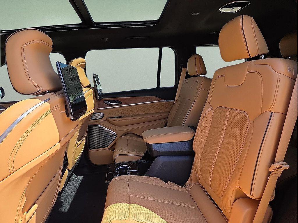 new 2025 Jeep Grand Cherokee L car, priced at $66,886