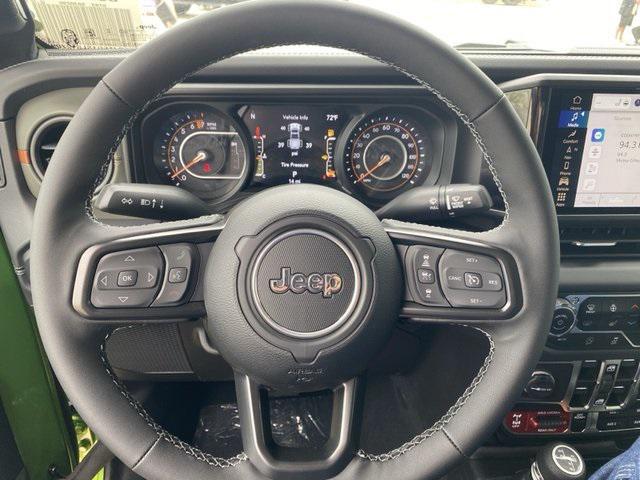 new 2025 Jeep Gladiator car, priced at $55,597