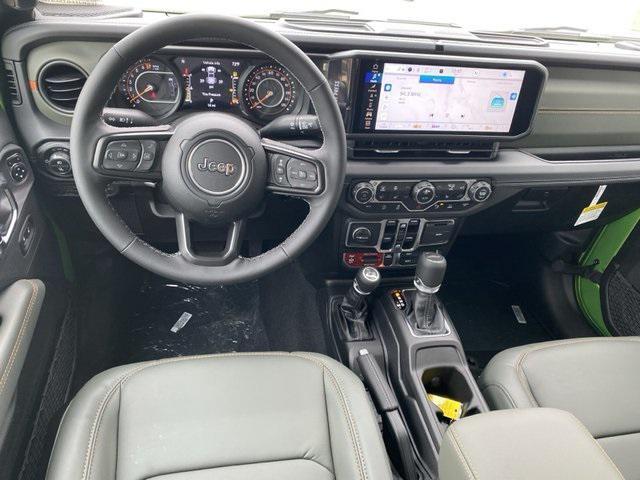 new 2025 Jeep Gladiator car, priced at $55,597