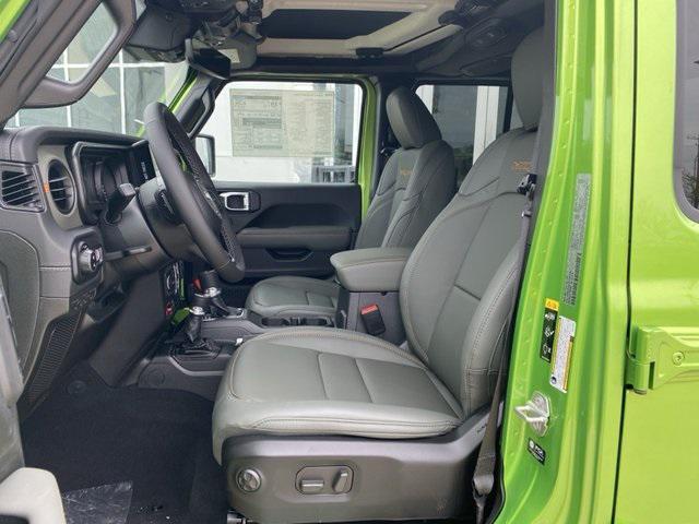 new 2025 Jeep Gladiator car, priced at $55,597
