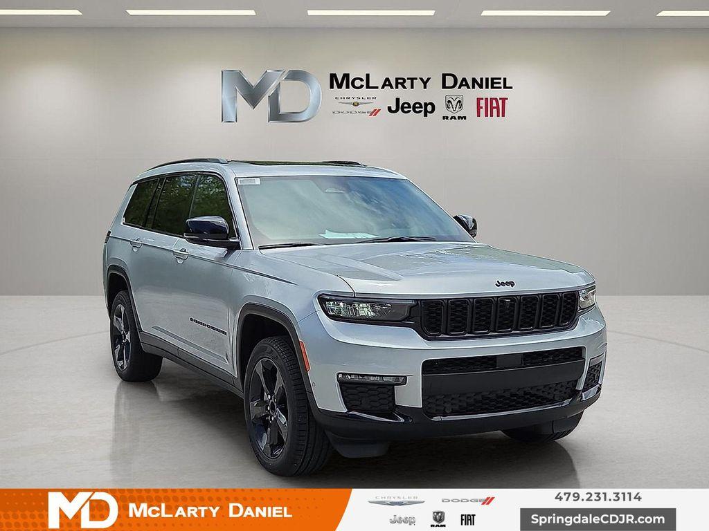 new 2025 Jeep Grand Cherokee L car, priced at $51,217