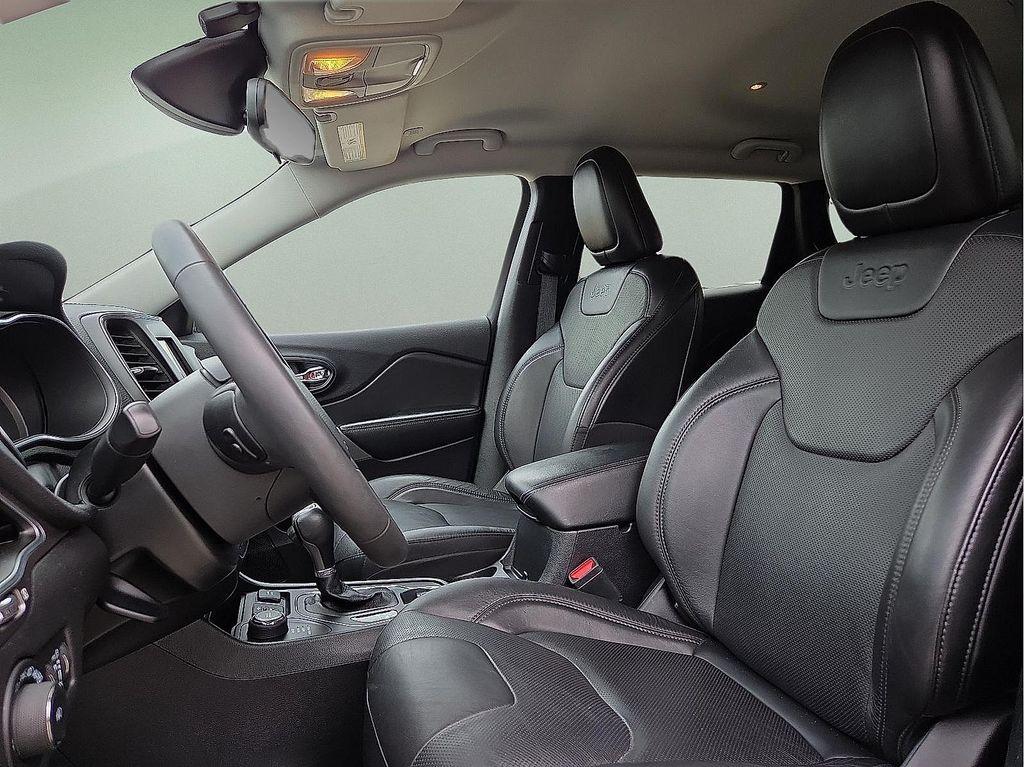 used 2021 Jeep Cherokee car, priced at $22,686