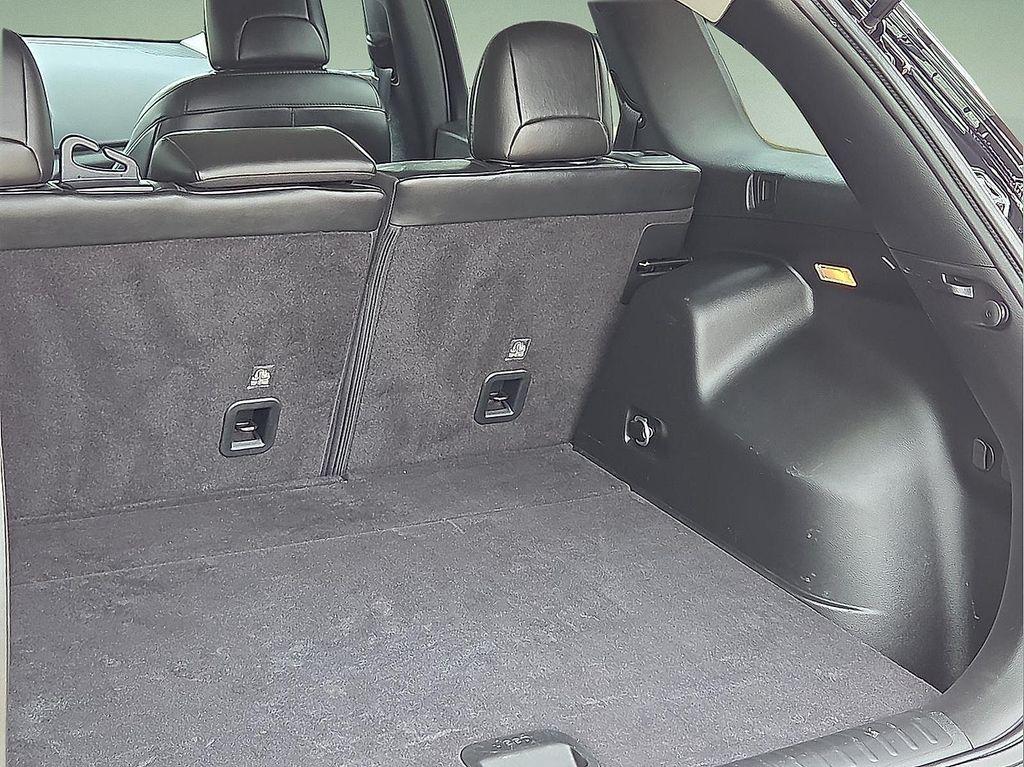 used 2021 Jeep Cherokee car, priced at $22,686