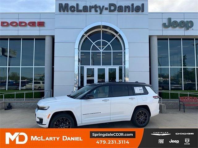 new 2025 Jeep Grand Cherokee L car, priced at $68,272