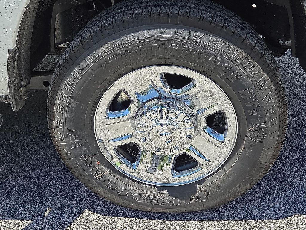 new 2025 Ram 2500 car, priced at $61,576
