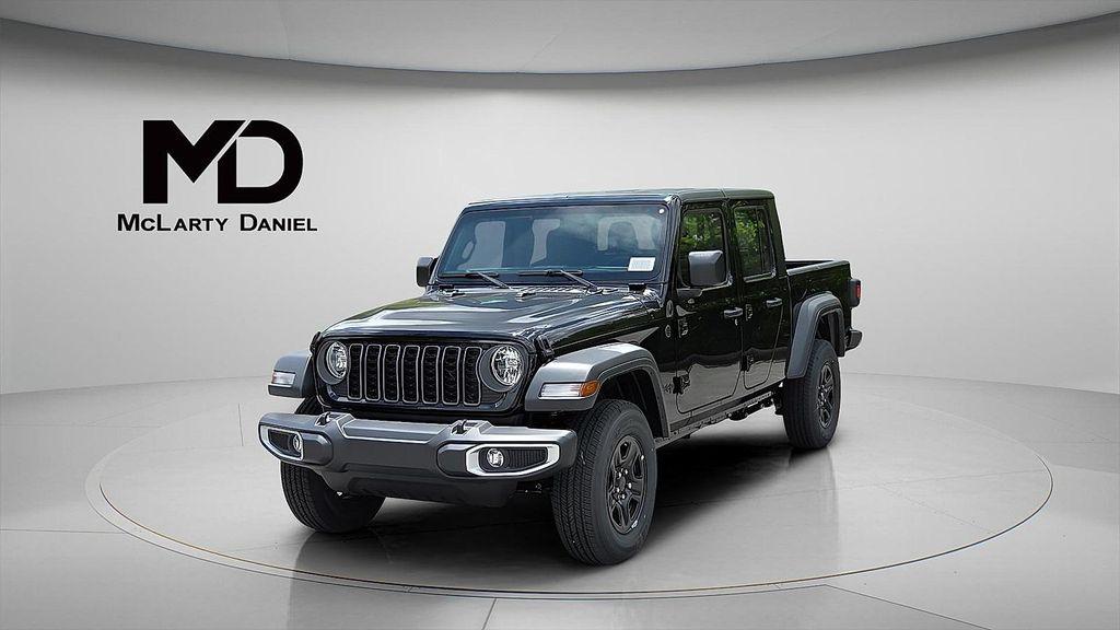 new 2025 Jeep Gladiator car, priced at $37,092