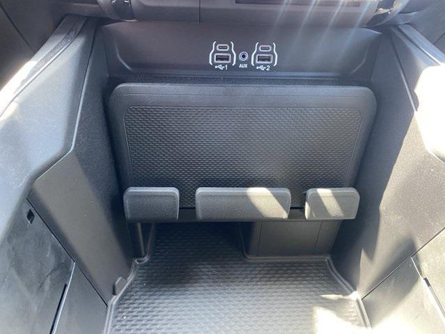 new 2025 Ram 2500 car, priced at $67,585