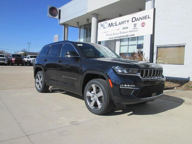 new 2024 Jeep Grand Cherokee car, priced at $46,504