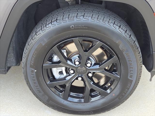 used 2024 Jeep Grand Cherokee L car, priced at $33,968