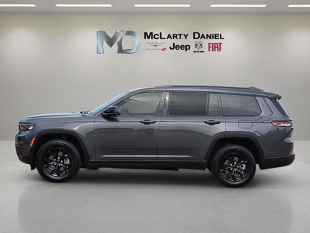 used 2024 Jeep Grand Cherokee L car, priced at $31,914
