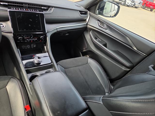 used 2024 Jeep Grand Cherokee L car, priced at $33,968