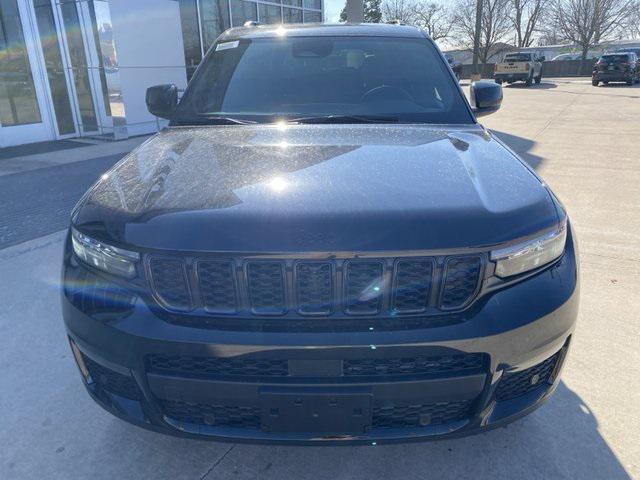 new 2025 Jeep Grand Cherokee L car, priced at $59,335