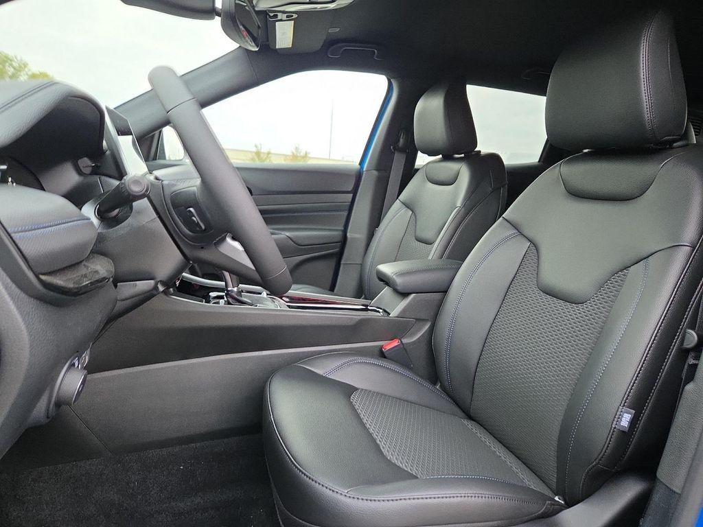 new 2026 Jeep Compass car, priced at $35,005