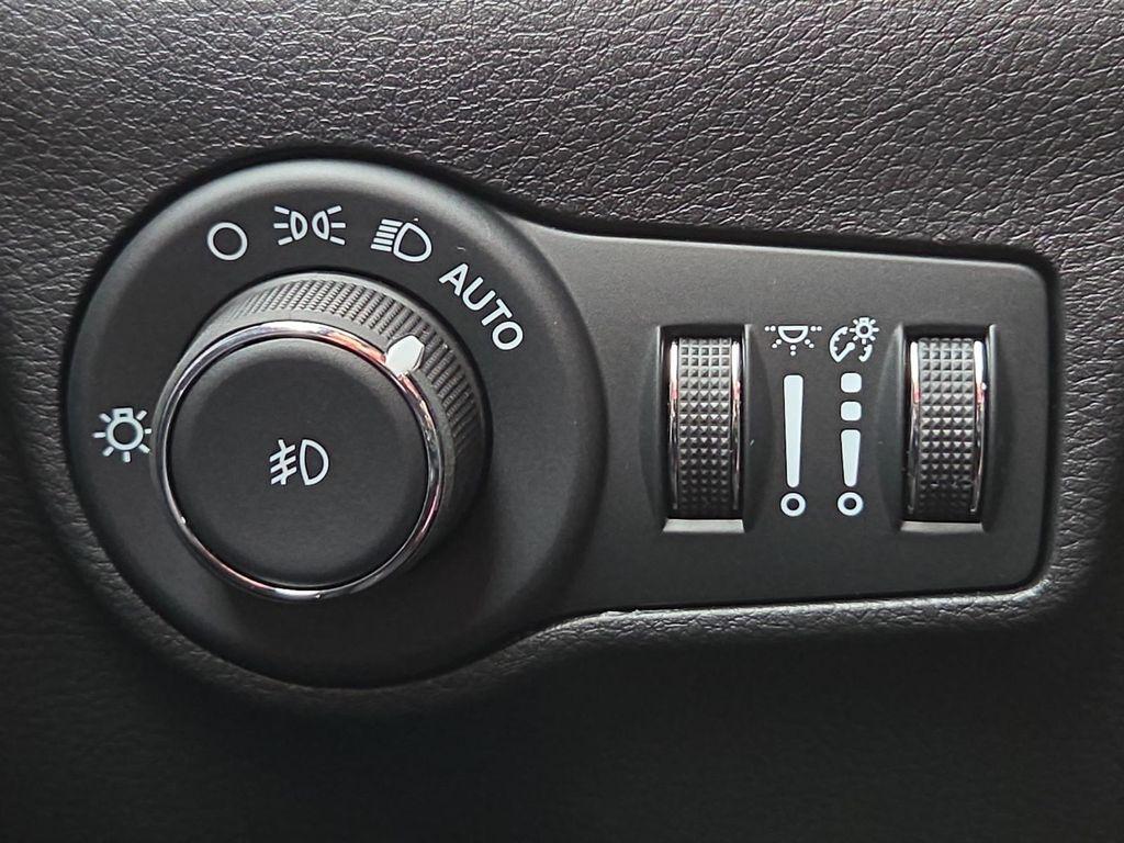 new 2026 Jeep Compass car, priced at $35,005