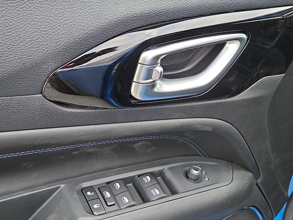 new 2026 Jeep Compass car, priced at $35,005