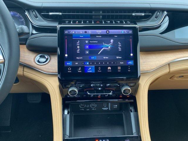 new 2025 Jeep Grand Cherokee car, priced at $58,431