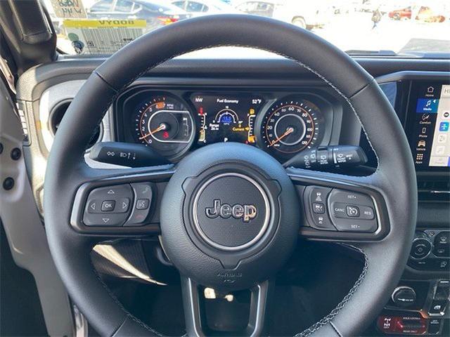 new 2025 Jeep Wrangler car, priced at $43,108