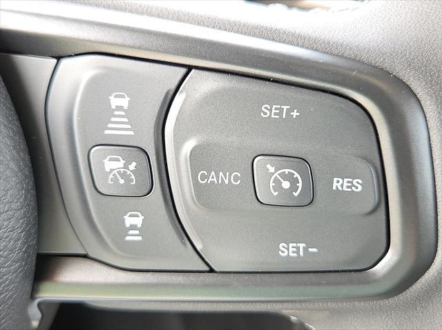 new 2025 Jeep Gladiator car, priced at $60,720