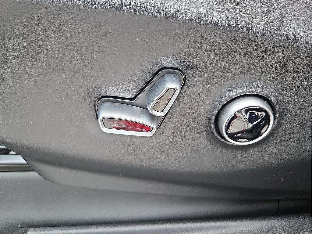 new 2026 Chrysler Pacifica car, priced at $60,255