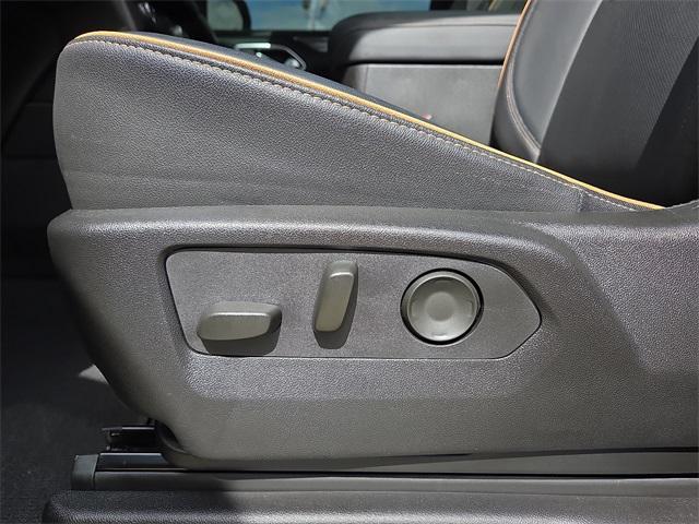 used 2024 GMC Yukon car, priced at $69,582