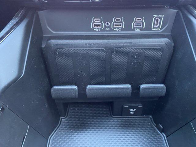 new 2025 Ram 1500 car, priced at $75,215