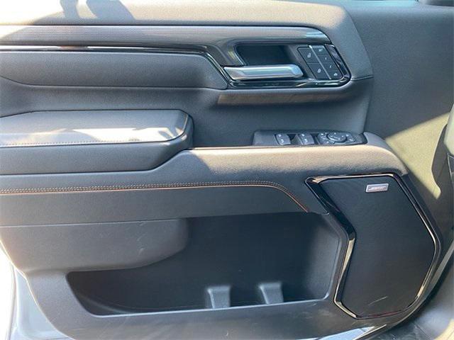 used 2025 GMC Sierra 2500 car, priced at $75,892