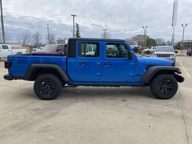 new 2025 Jeep Gladiator car, priced at $37,999