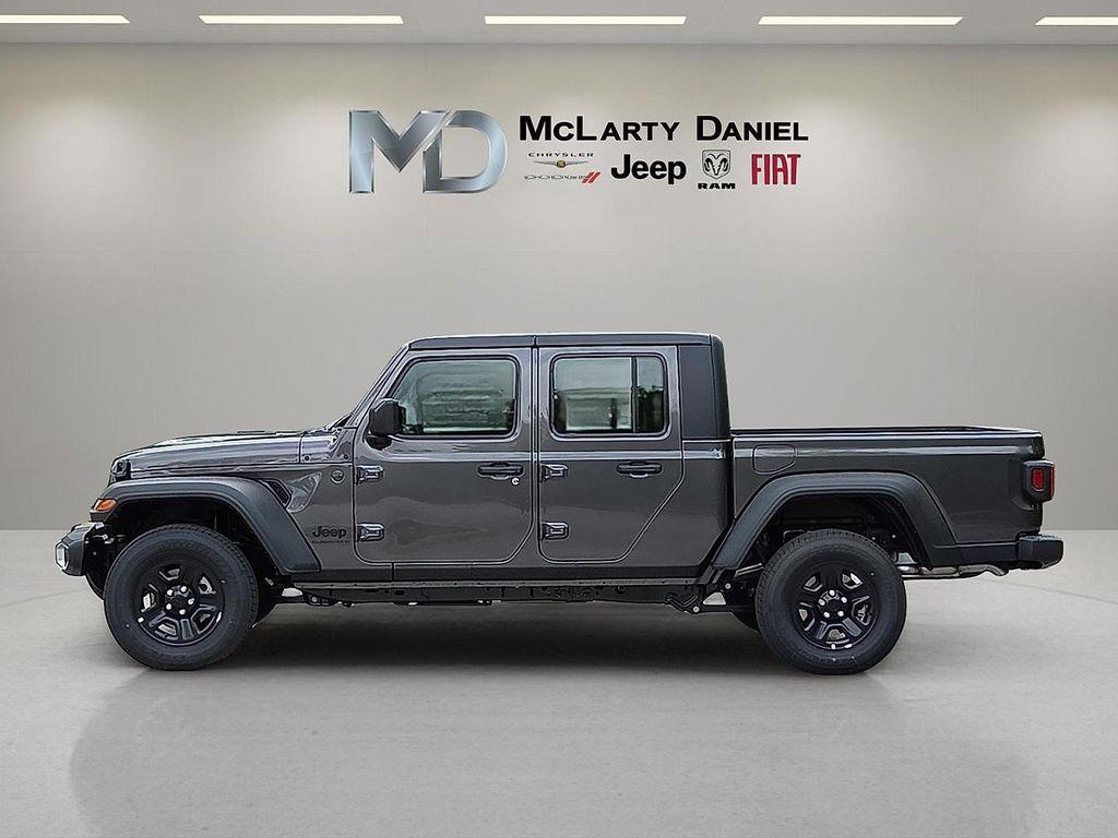 new 2025 Jeep Gladiator car, priced at $36,198