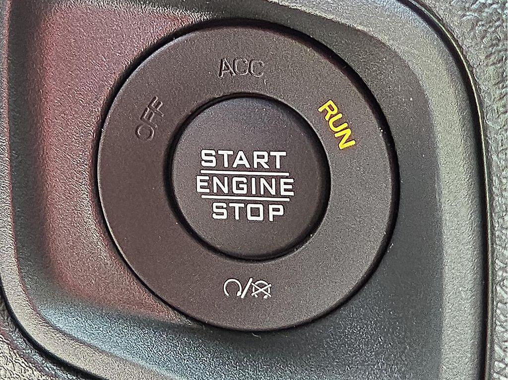 new 2025 Jeep Gladiator car, priced at $37,253