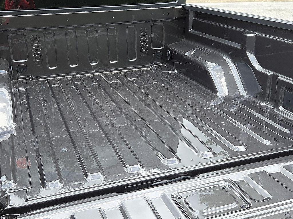 new 2025 Jeep Gladiator car, priced at $37,253
