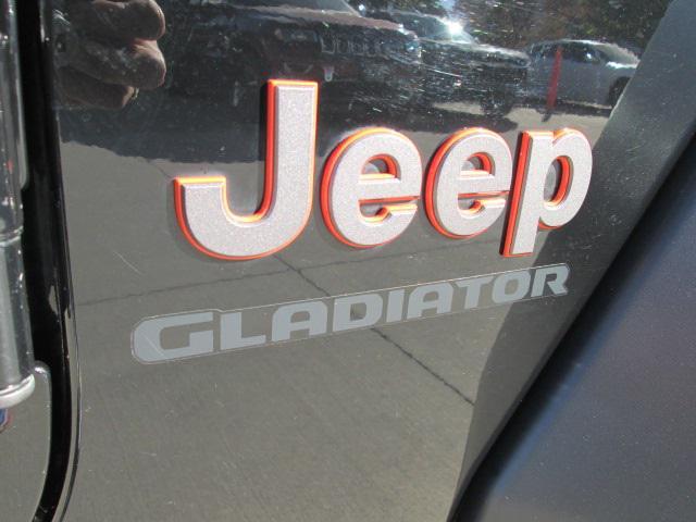 used 2022 Jeep Gladiator car, priced at $39,000