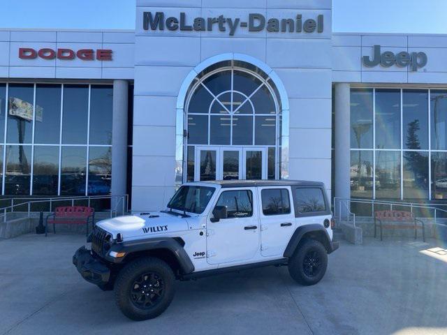 used 2021 Jeep Wrangler Unlimited car, priced at $30,074