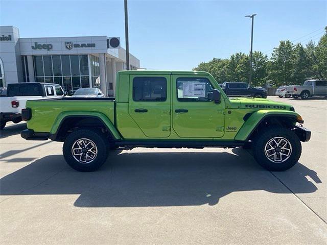 new 2025 Jeep Gladiator car, priced at $49,703