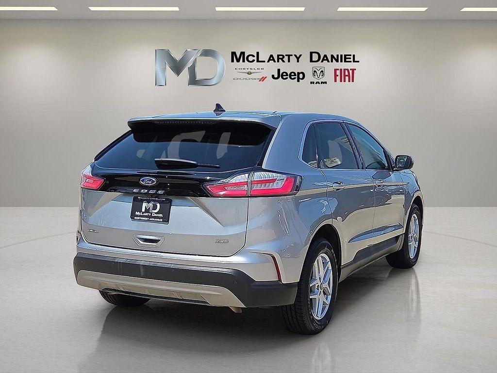 used 2024 Ford Edge car, priced at $20,328