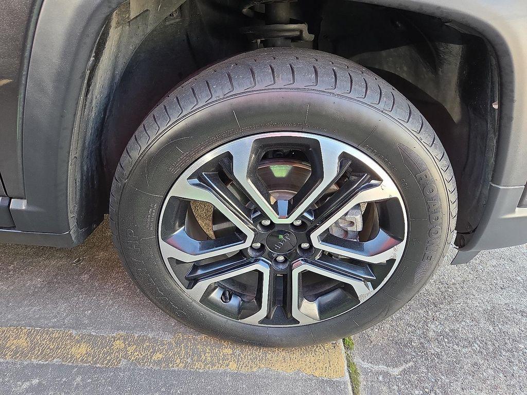 used 2022 Jeep Compass car, priced at $21,114