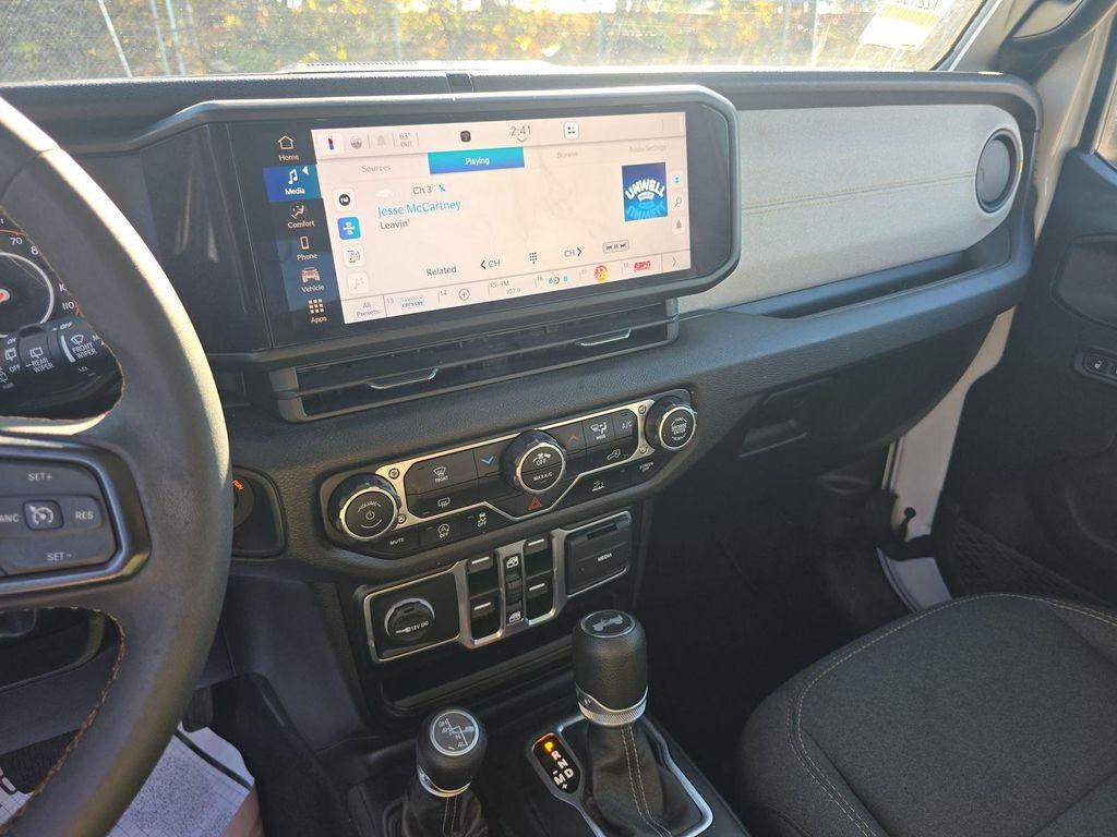 used 2024 Jeep Wrangler car, priced at $35,486