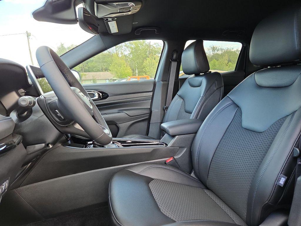 new 2026 Jeep Compass car, priced at $35,714