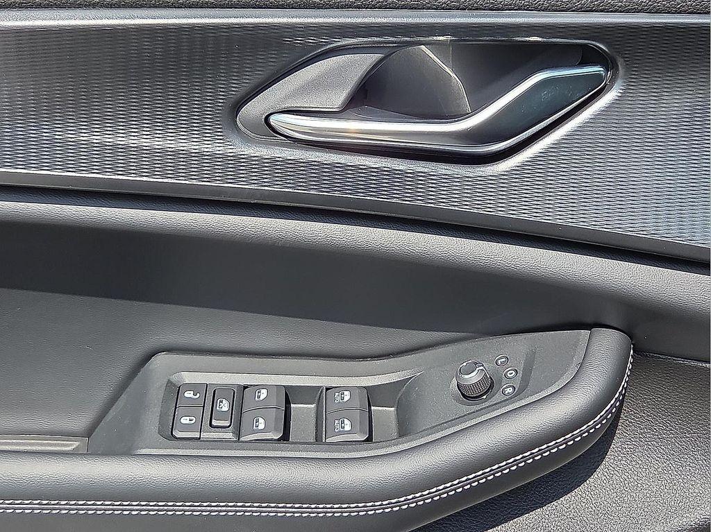 new 2025 Jeep Grand Cherokee car, priced at $41,316