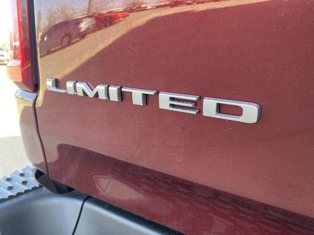 new 2025 Ram 1500 car, priced at $77,010