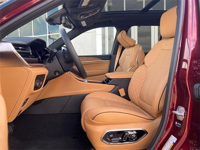 new 2025 Jeep Grand Cherokee car, priced at $65,524