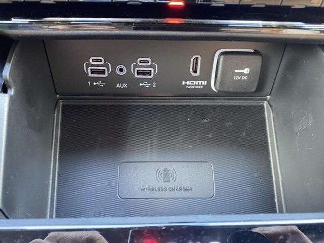 new 2025 Jeep Grand Cherokee car, priced at $61,648