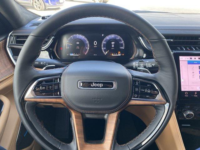 new 2025 Jeep Grand Cherokee car, priced at $61,648