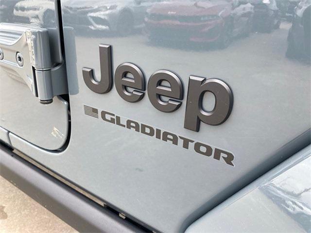 new 2025 Jeep Gladiator car, priced at $39,385
