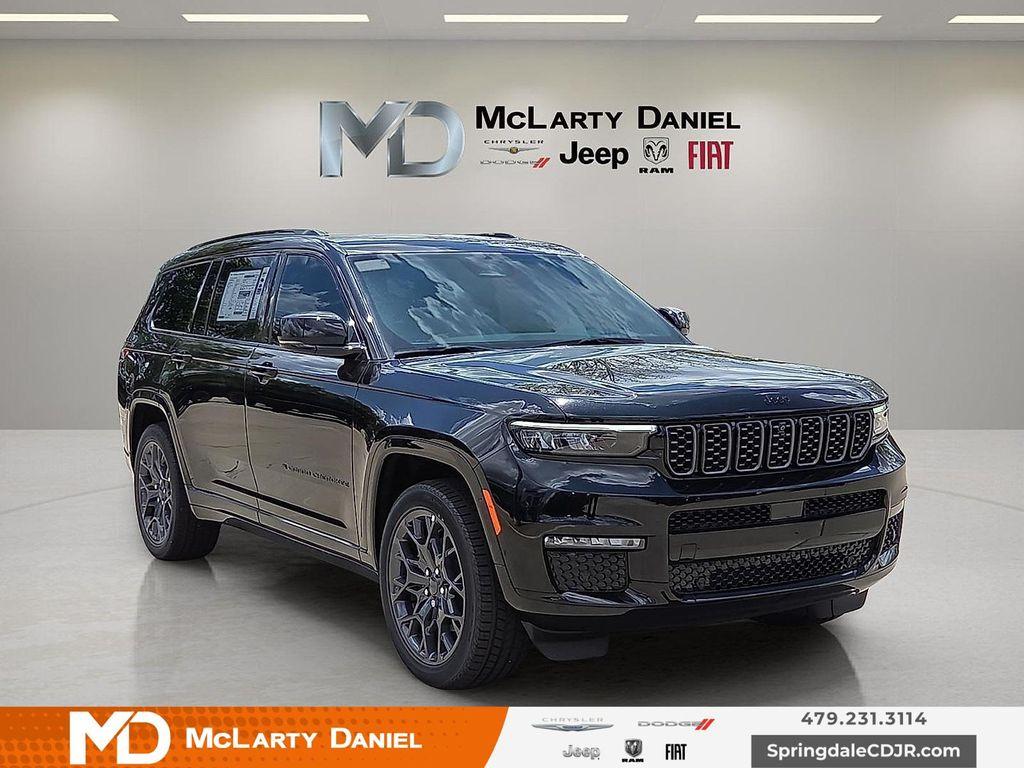 new 2025 Jeep Grand Cherokee L car, priced at $69,299