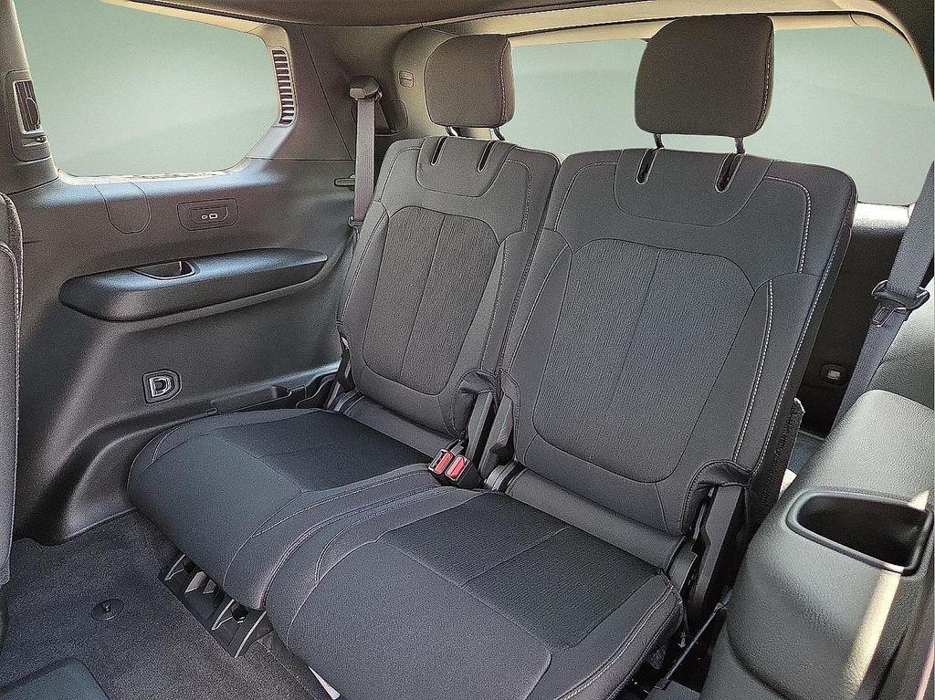 new 2025 Jeep Grand Cherokee L car, priced at $40,662