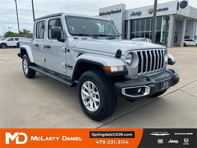used 2023 Jeep Gladiator car, priced at $28,972
