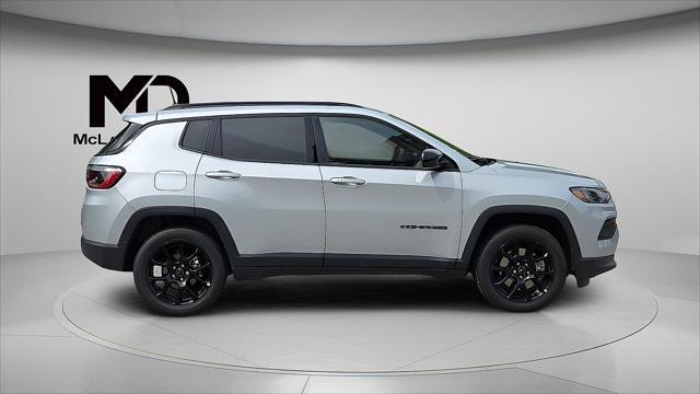 new 2025 Jeep Compass car, priced at $22,563
