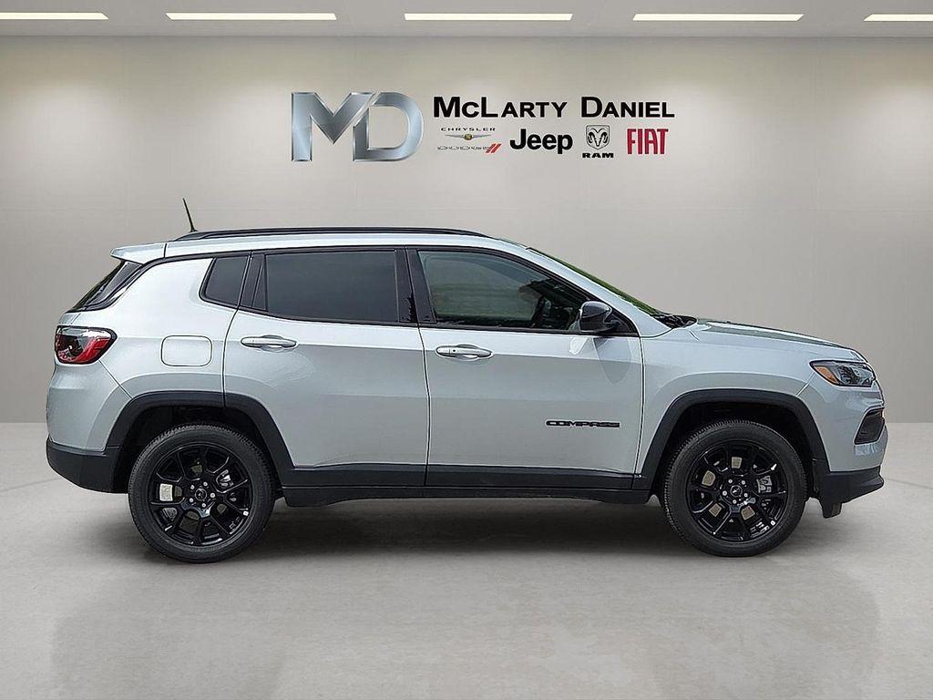 new 2025 Jeep Compass car, priced at $25,932
