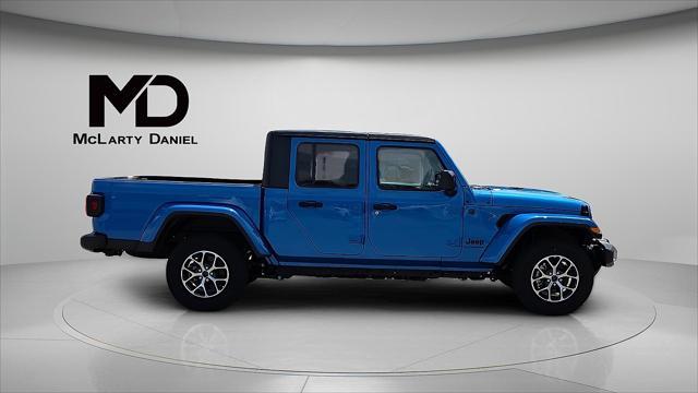 new 2024 Jeep Gladiator car, priced at $47,710