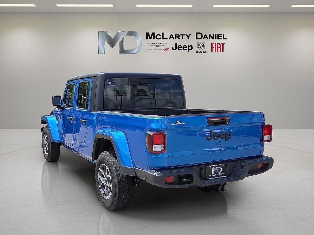 new 2024 Jeep Gladiator car, priced at $46,940